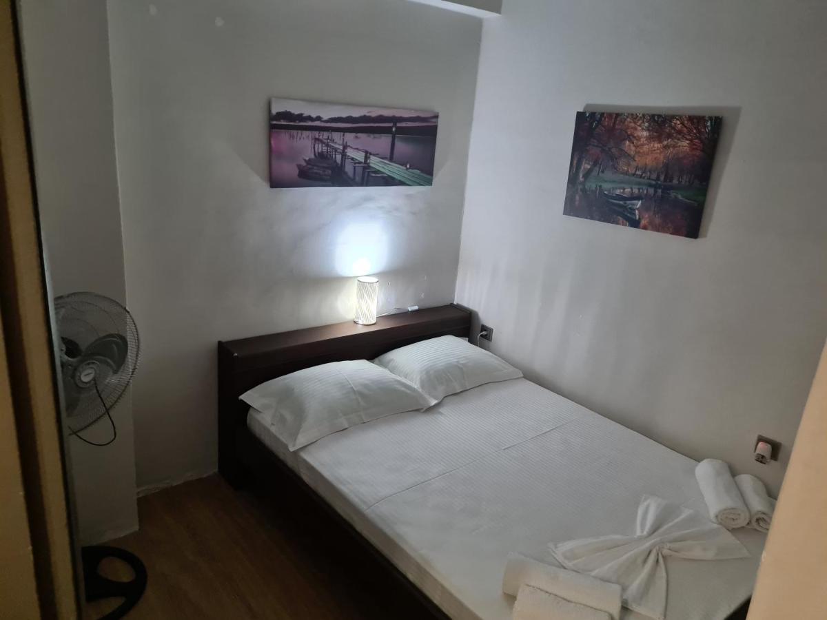 Apartments "Antonis" Nea Filadelfia Athene Buitenkant foto